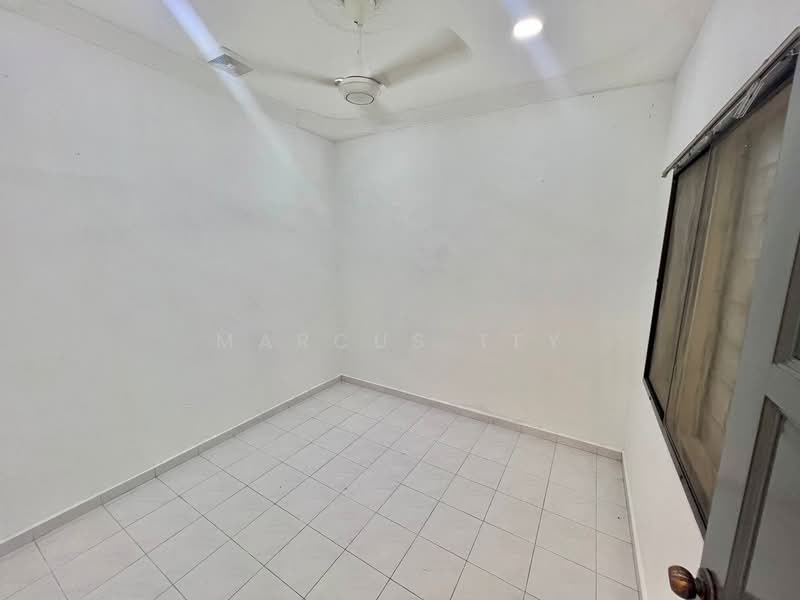 1-storey Terraced House for Sale in Taman Meranti (Kulai) - Marcus Tey - Interior - PropertyGuru.com.my