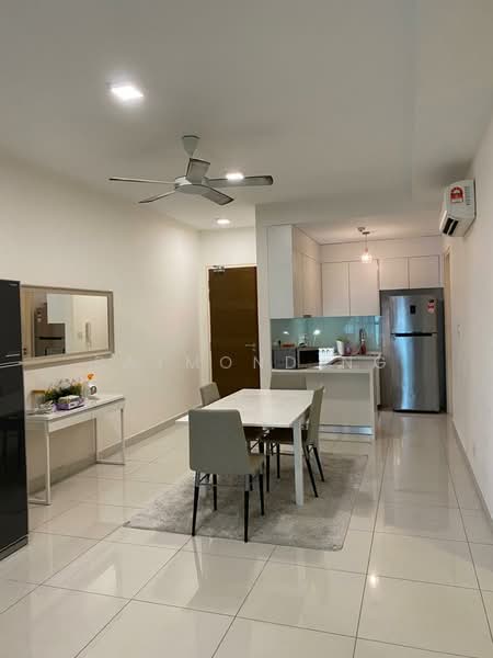 Servis Apartment untuk Disewa di Isola - Raymond Ng - Dining Room - PropertyGuru.com.my