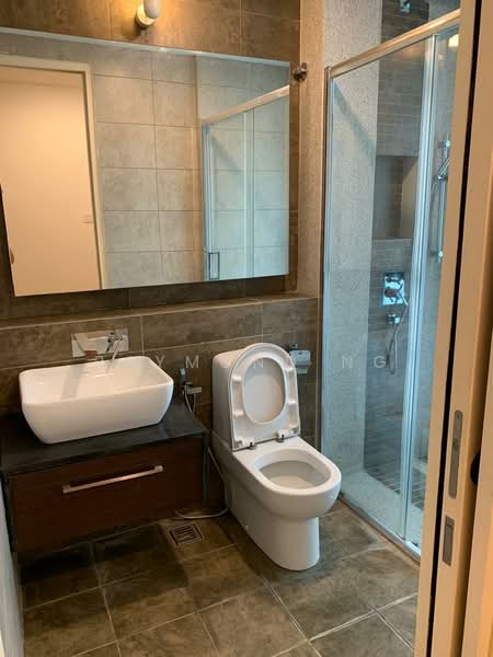 Servis Apartment untuk Disewa di Isola - Raymond Ng - Bathroom - PropertyGuru.com.my