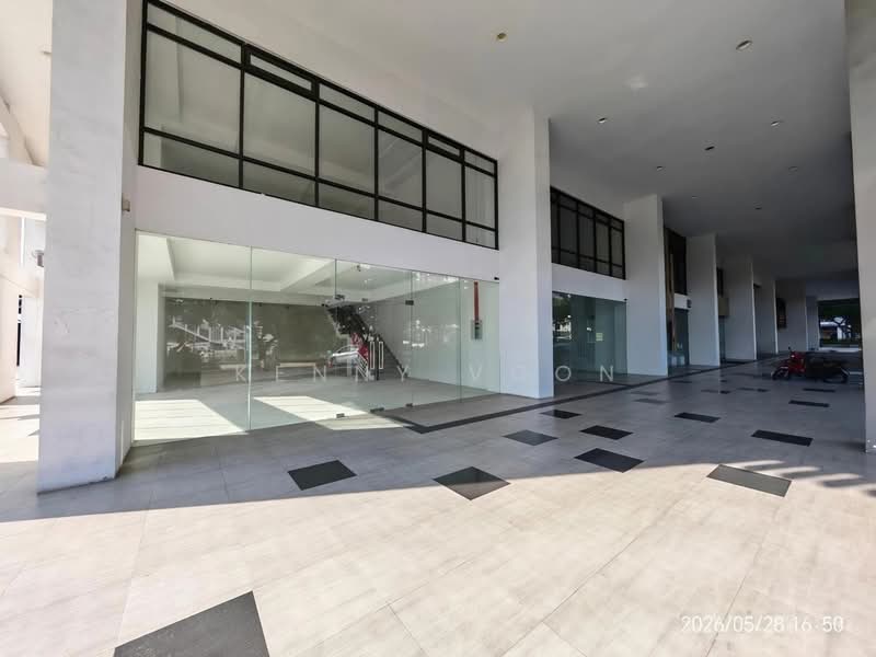 Kedai untuk Disewa di Kelana Jaya (Petaling Jaya) - Kenny Voon - Entrance - PropertyGuru.com.my