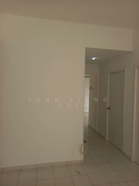 Condominium for Rent at Putra Place Condominium - Tong Liang Ooi - Corridor - PropertyGuru.com.my