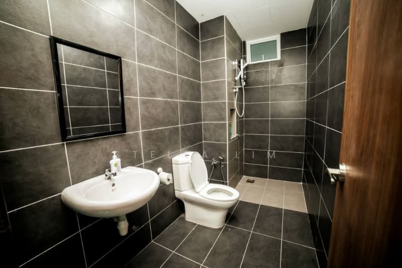 Service Residence for Sale at Mesahill - Stella Lim - Bathroom - PropertyGuru.com.my