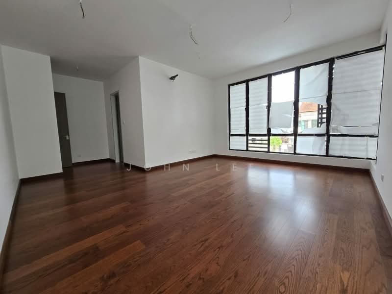Semi-Detached House for Sale in Bandar Kinrara Seksyen 8 (Bandar Kinrara) - John Lee - Living Room - PropertyGuru.com.my
