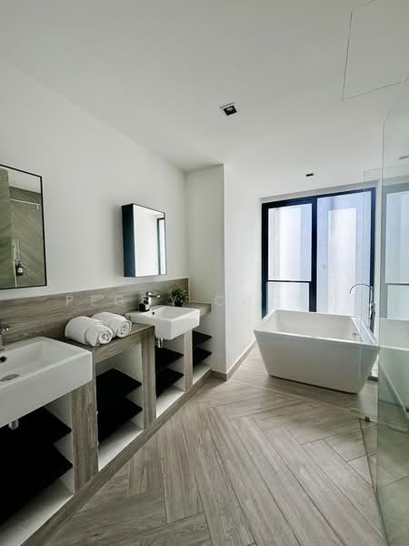 Service Residence for Sale at Lumi Tropicana - Peggy Chong - Bathroom - PropertyGuru.com.my