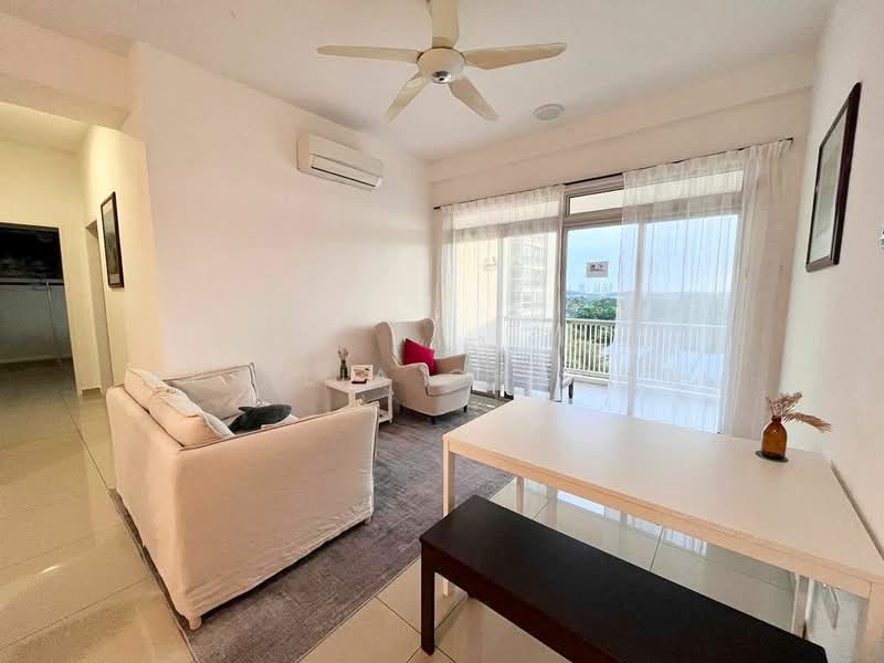 Kondominium untuk Disewa di Fairway Suites - APRILIA CHAYADI - Living Room - PropertyGuru.com.my