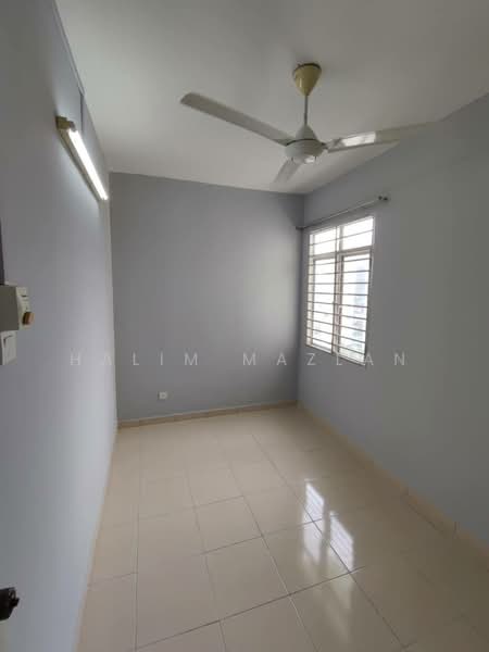 Condominium for Rent at Pearl Avenue - Halim Mazlan - Bedroom - PropertyGuru.com.my