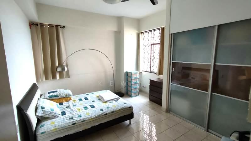 Kondominium untuk Disewa di Greenview Residence - Kew . - Bedroom - PropertyGuru.com.my
