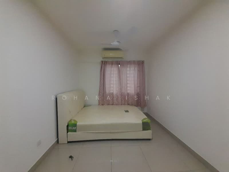 Service Residence for Rent at Sentrovue - Rohana Ishak - Bedroom - PropertyGuru.com.my