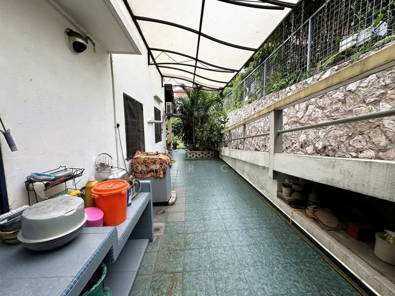 Bungalow for Sale in Seksyen 17 (Petaling Jaya) - Cooper Chow - Exterior - PropertyGuru.com.my