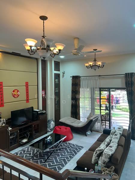 Semi-Detached House for Sale in Bukit Rahman Putra (Sungai Buloh) - Eng Swee Siong - Living Room - PropertyGuru.com.my