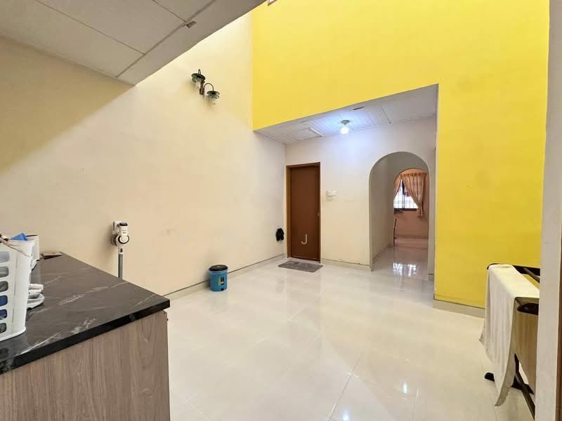 Rumah Teres 2 Tingkat untuk Dijual di Taman Bersatu (Kulai) - Kino Jaw - Interior - PropertyGuru.com.my