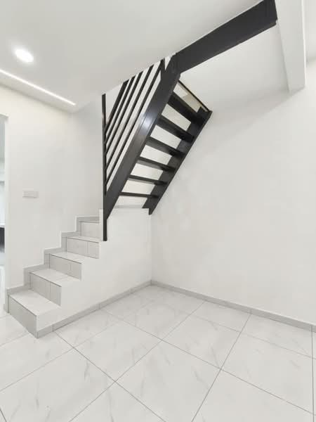 1-storey Terraced House for Sale in Taman Desa Cemerlang (Ulu Tiram) - San . - PropertyGuru.com.my
