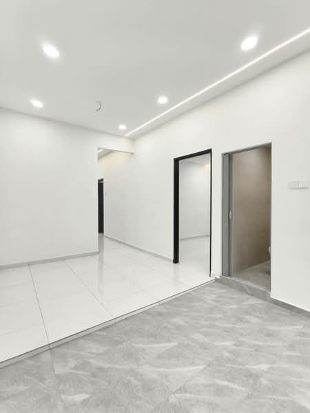 1-storey Terraced House for Sale in Taman Desa Cemerlang (Ulu Tiram) - San . - PropertyGuru.com.my
