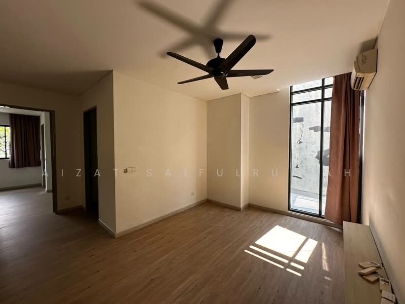 Rumah Banglo untuk Dijual di Cyberjaya (Selangor) - Aizat Saifulrullah - Living Room - PropertyGuru.com.my