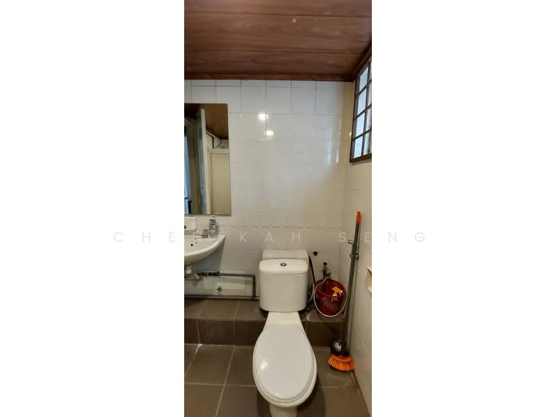 Condominium for Sale at Pantai Panorama Condominiums - Chen Kah Seng - Bathroom - PropertyGuru.com.my