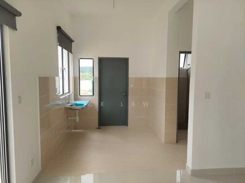 2-storey Terraced House for Rent in Bandar Tasik Kesuma (Beranang) - CK Law - Kitchen - PropertyGuru.com.my