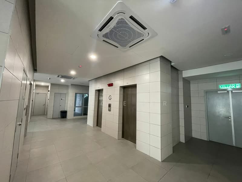 Condominium for Rent at Sri Angsana Hilir - Nicole Ler - Corridor - PropertyGuru.com.my