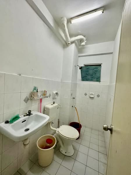 Service Residence for Sale at Vista Seri Alam - Edmund Ling - PropertyGuru.com.my