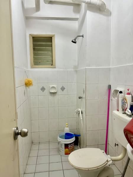 Service Residence for Sale at Vista Seri Alam - Edmund Ling - PropertyGuru.com.my
