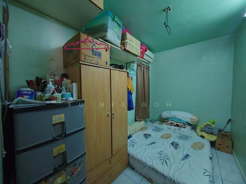 Flat for Rent at Lestari Apartment - Su Nee Goh - Bedroom - PropertyGuru.com.my