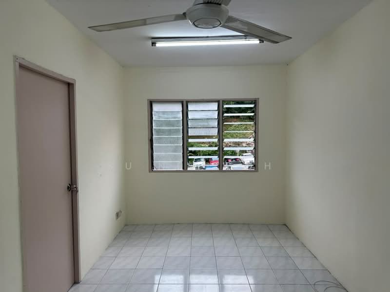 Flat for Rent at Lestari Apartment - Su Nee Goh - Interior - PropertyGuru.com.my