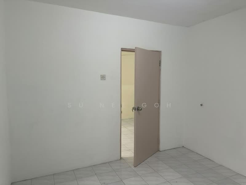Flat for Rent at Lestari Apartment - Su Nee Goh - Interior - PropertyGuru.com.my