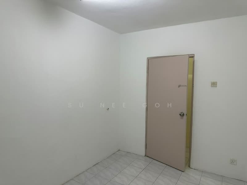 Flat for Rent at Lestari Apartment - Su Nee Goh - Interior - PropertyGuru.com.my