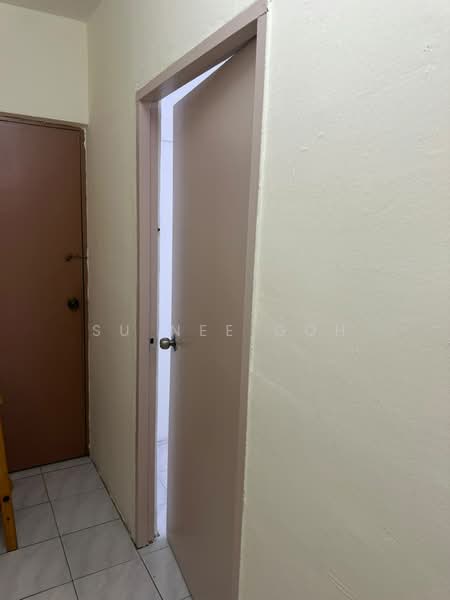 Flat for Rent at Lestari Apartment - Su Nee Goh - Interior - PropertyGuru.com.my