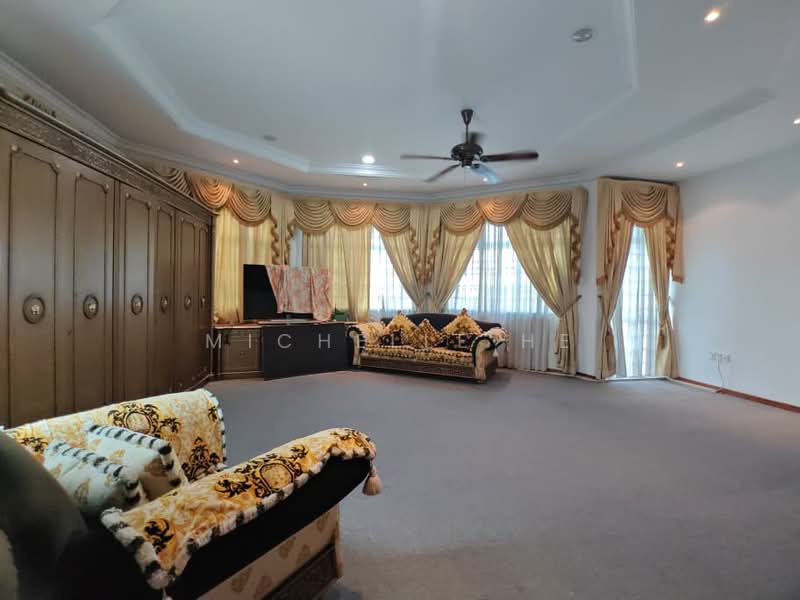 Rumah Banglo untuk Dijual di Taman Pelangi (Johor Bahru) - Michelle He - Living Room - PropertyGuru.com.my