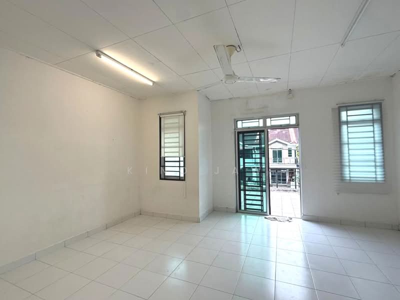 Rumah Teres 2 Tingkat untuk Dijual di Taman JP Perdana (Johor Bahru) - Kino Jaw - Living Room - PropertyGuru.com.my