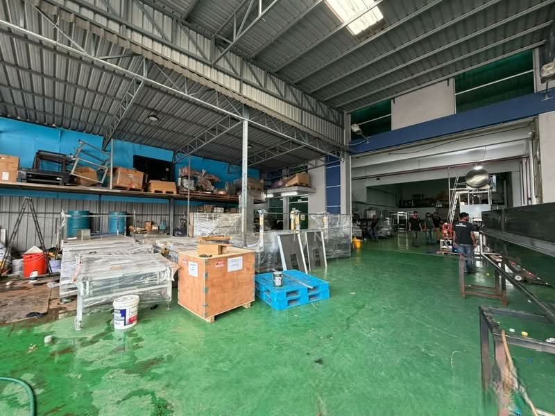 Kilang untuk Disewa di Taman Mount Austin (Tebrau) - See Yin . - Interior - PropertyGuru.com.my