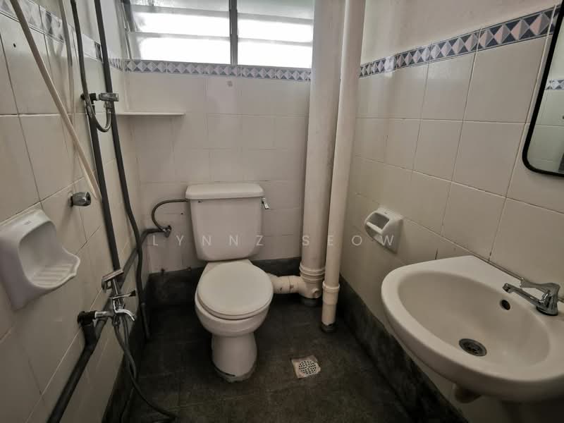 Condominium for Rent at Sunny Ville Condominium - Lynnz Seow - Bathroom - PropertyGuru.com.my