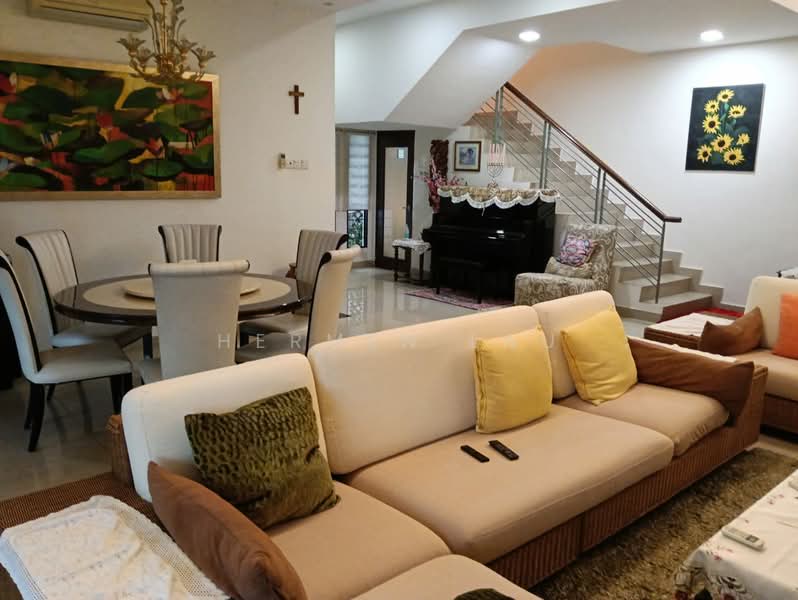 Rumah Kluster untuk Dijual di Laman Residen Kipark Sri Utara (Batu Caves) - Hermen Lau - Living Room - PropertyGuru.com.my