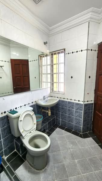 Rumah Teres 2.5 Tingkat untuk Dijual di Taman Bukit Permai (Ampang) - CC Hong - PropertyGuru.com.my