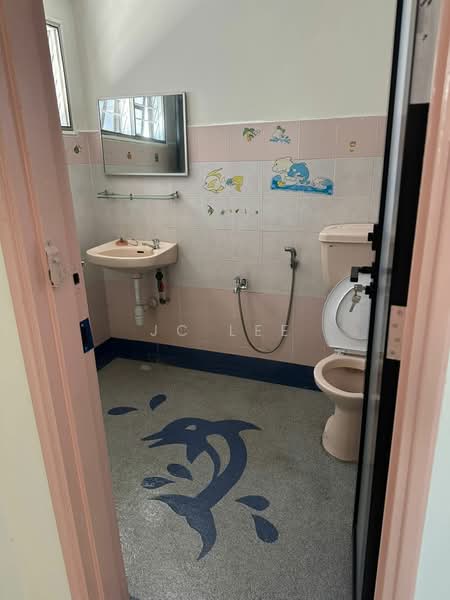 2-storey Terraced House for Rent in Usj 9 (Subang Jaya) - Jc Lee - Bathroom - PropertyGuru.com.my