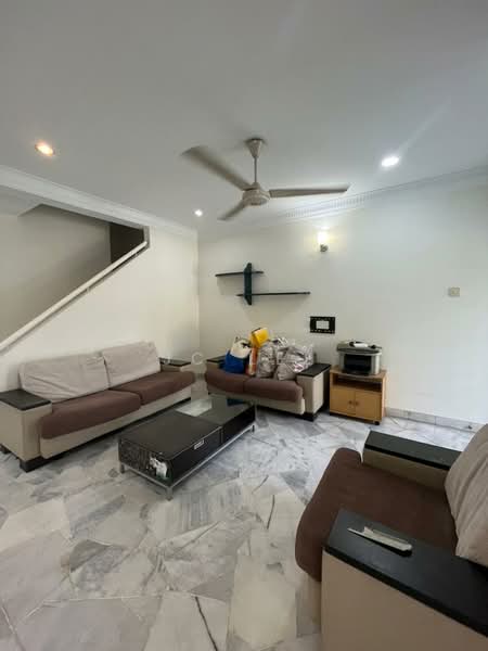Rumah Teres 2 Tingkat untuk Disewa di Usj 9 (Subang Jaya) - Jc Lee - Living Room - PropertyGuru.com.my