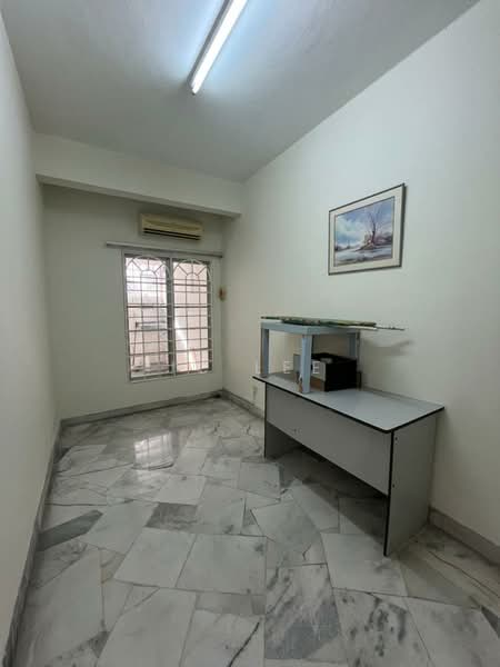 Rumah Teres 2 Tingkat untuk Disewa di Usj 9 (Subang Jaya) - Jc Lee - Study - PropertyGuru.com.my