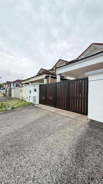 2-storey Terraced House for Sale in Mutiara Rini (Skudai) - San . - PropertyGuru.com.my