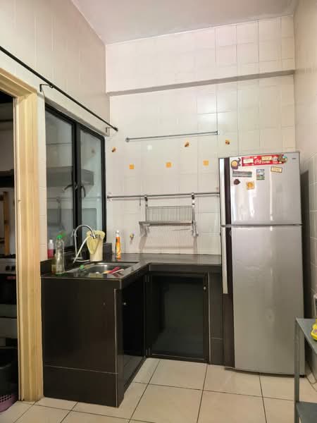 Servis Apartment untuk Disewa di Diamond Residences - Aaron Ong - Kitchen - PropertyGuru.com.my