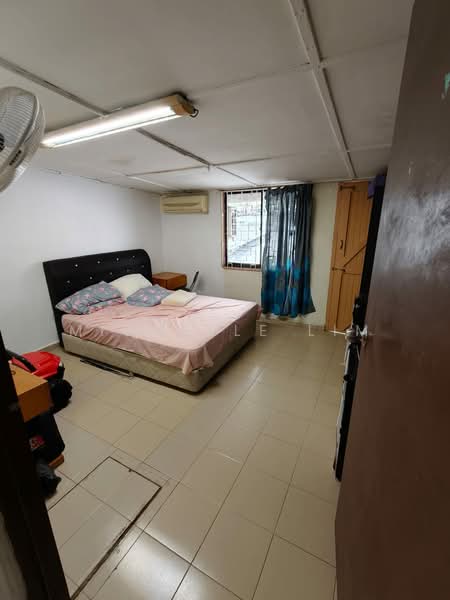 1-storey Terraced House for Sale in Taman Century (Johor Bahru) - Michelle Lim - Bedroom - PropertyGuru.com.my