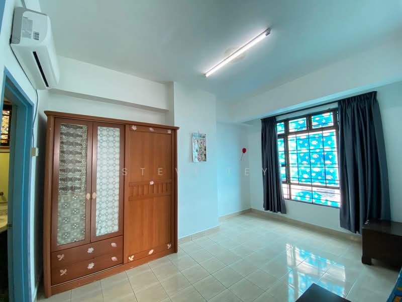 Condominium for Sale at Aster Court - Steve Tey - Bedroom - PropertyGuru.com.my