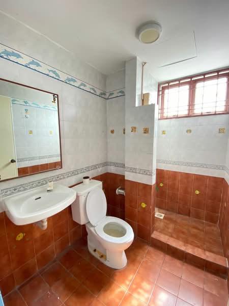 Condominium for Sale at Aster Court - Steve Tey - Bathroom - PropertyGuru.com.my