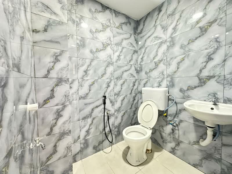 Rumah Teres 2 Tingkat untuk Dijual di Skudai (Johor) - Merry Chua - Bathroom - PropertyGuru.com.my