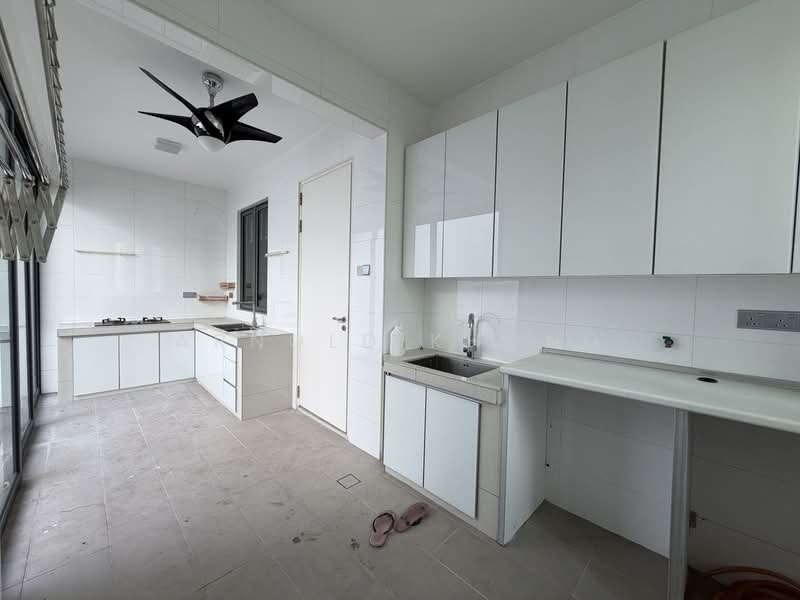 Bungalow House untuk Dijual di Saujana (Selangor) - Arnold Khong - Kitchen - PropertyGuru.com.my