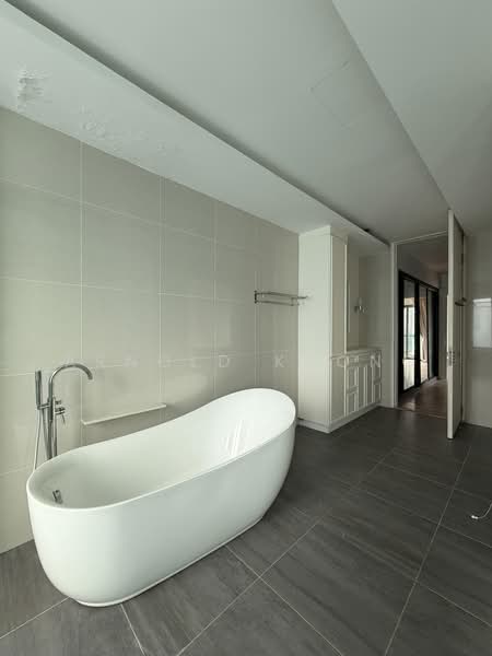 Bungalow House untuk Dijual di Saujana (Selangor) - Arnold Khong - Bathroom - PropertyGuru.com.my