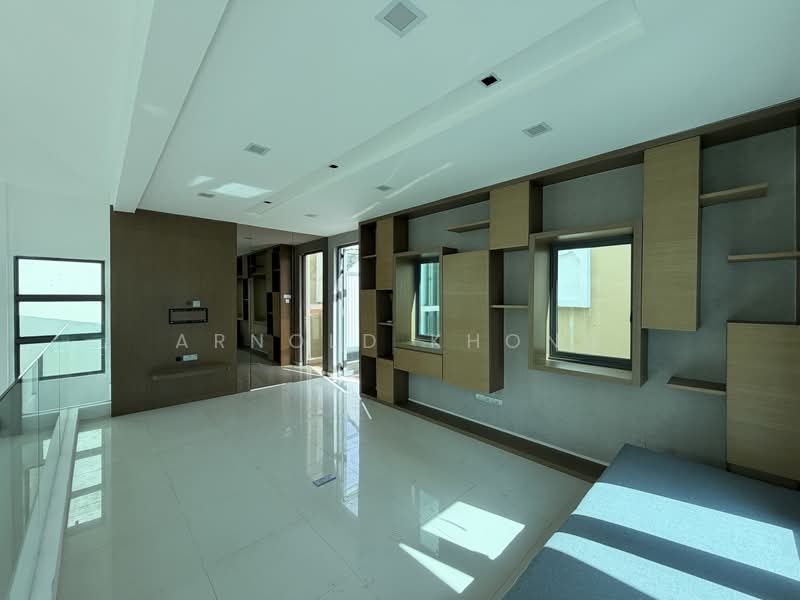 Bungalow House untuk Dijual di Saujana (Selangor) - Arnold Khong - Living Room - PropertyGuru.com.my
