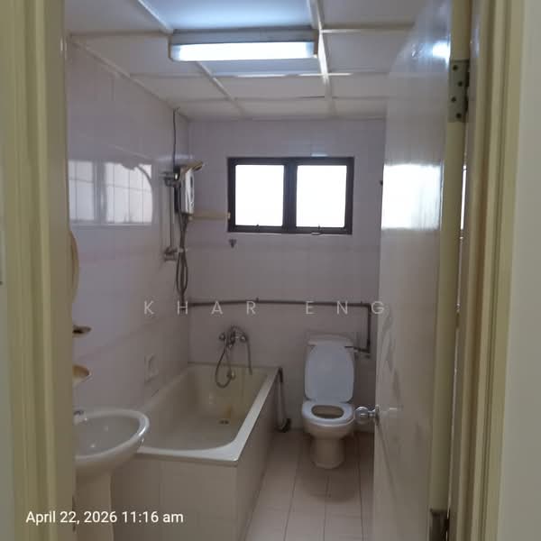 Kondominium untuk Disewa di Desa Villa Condominium - Khar Eng - PropertyGuru.com.my