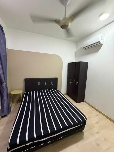 Condominium for Rent at The Holmes 1 - Iris Lee - Bedroom - PropertyGuru.com.my