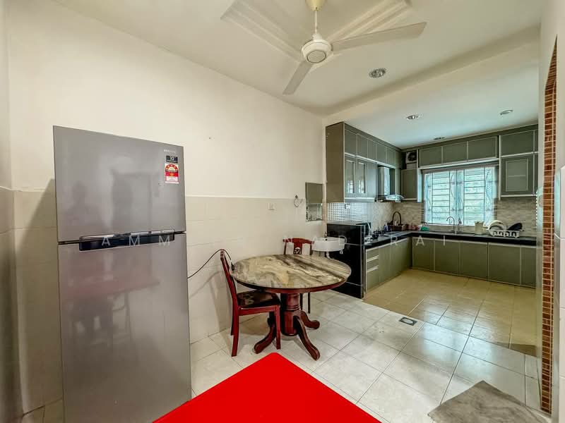 2-storey Terraced House for Sale in Bandar Teknologi Kajang (Kajang) - Ammeer Nadzrai - Kitchen - PropertyGuru.com.my