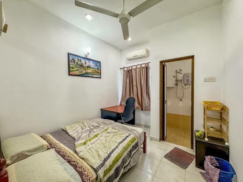 2-storey Terraced House for Sale in Bandar Teknologi Kajang (Kajang) - Ammeer Nadzrai - Bedroom - PropertyGuru.com.my